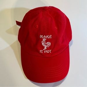 Make It Hot Rooster cap, 100% cotton NWOT, petals and peacock brand O/S